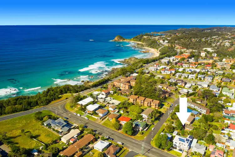 1 & 2/1 Norfolk Avenue, Port Macquarie NSW 2444