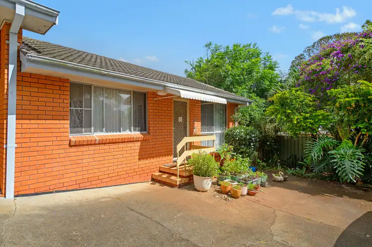 Third view of Homely block of units listing, 1 & 2/1 Norfolk Avenue, Port Macquarie NSW 2444