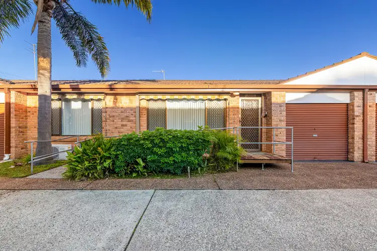 2/40-42 Ocean View Road, Gorokan NSW 2263
