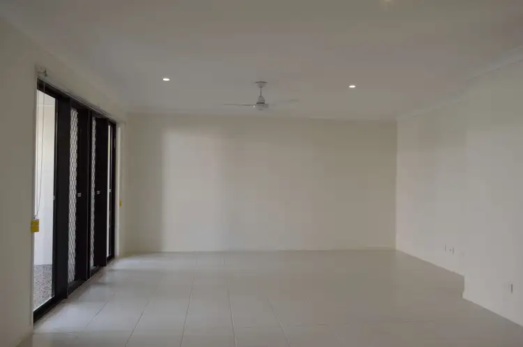 Seventh view of Homely unit listing, 1/137 Daydream Circuit, Burdell QLD 4818