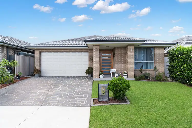 4 Lewis Street, Spring Farm NSW 2570