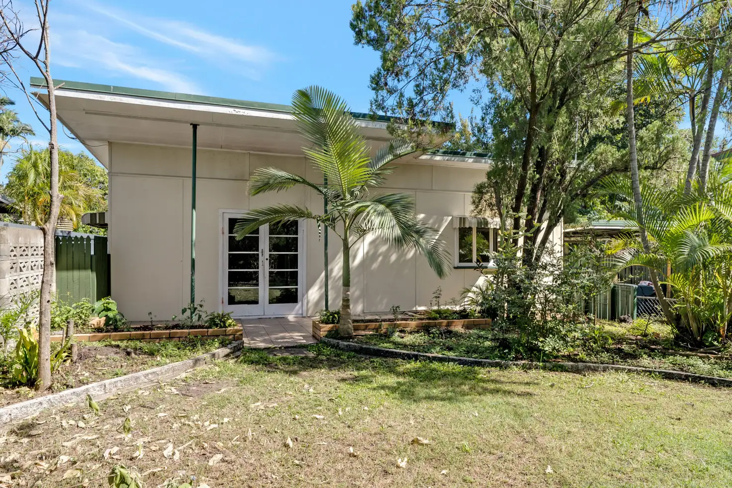 Main view of Homely house listing, 32 Lake Road, Slacks Creek QLD 4127