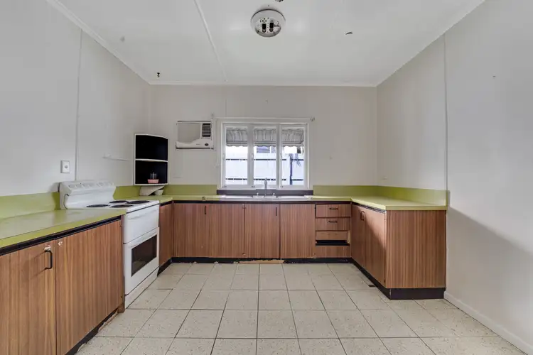 Second view of Homely house listing, 32 Lake Road, Slacks Creek QLD 4127