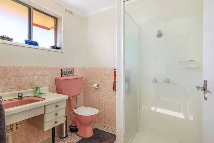 Sixth view of Homely block of units listing, 1 Thomas Street, Tamworth NSW 2340