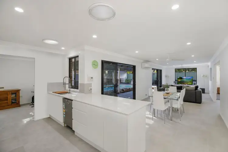 8 Admiralty Place, Umina Beach NSW 2257