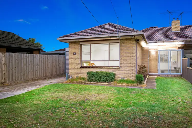 22 Sylvan Grove, Pascoe Vale VIC 3044