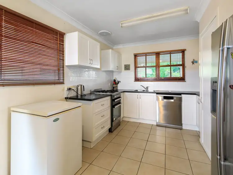 Sixth view of Homely house listing, 32 Hockings Street, Holland Park West QLD 4121