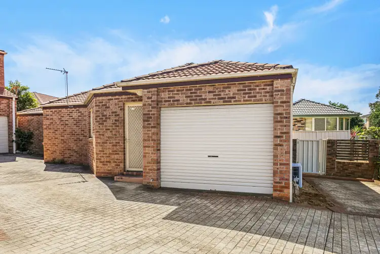 Second view of Homely townhouse listing, 2/3 Wallaby Street, Blackbutt NSW 2529