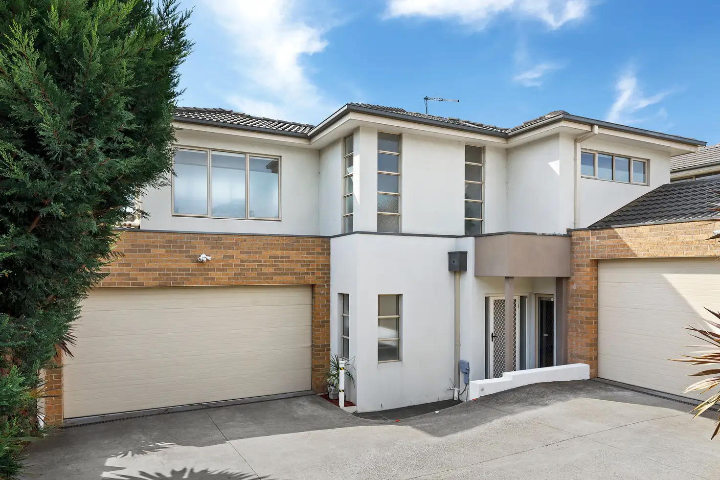 Main view of Homely townhouse listing, 2/11 Janet Street, Templestowe Lower VIC 3107