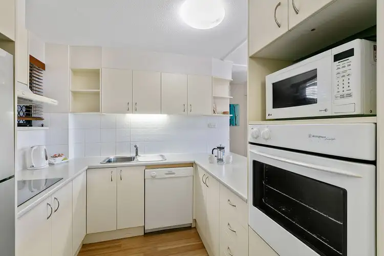 Sixth view of Homely unit listing, 4/137 Mooloolaba Esplanade, Mooloolaba QLD 4557