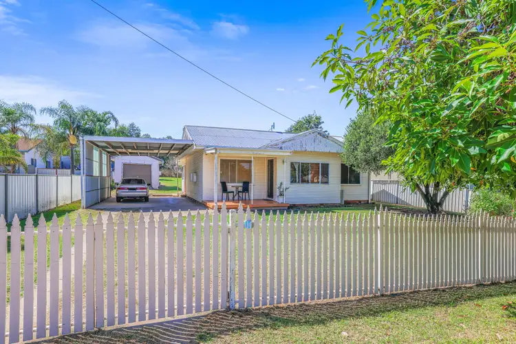 15 Railway Street, Tamworth NSW 2340