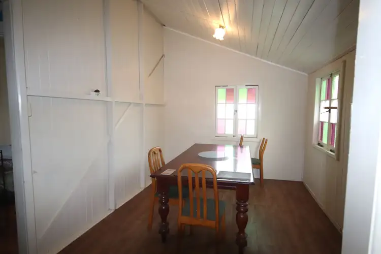 Fifth view of Homely house listing, 10 Flinders Street, Mundubbera QLD 4626