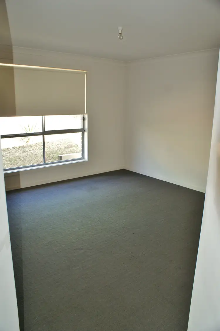 Fifth view of Homely house listing, 40 Pfitzner Close, Murray Bridge SA 5253