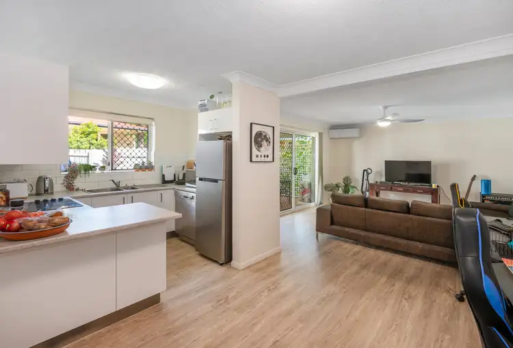 Third view of Homely apartment listing, 8/57 Mitre Street, St Lucia QLD 4067