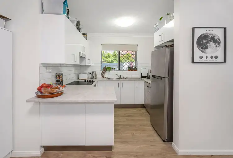 Fourth view of Homely apartment listing, 8/57 Mitre Street, St Lucia QLD 4067