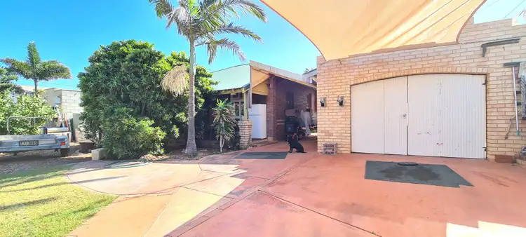 13 Hill Street, Carnarvon WA 6701