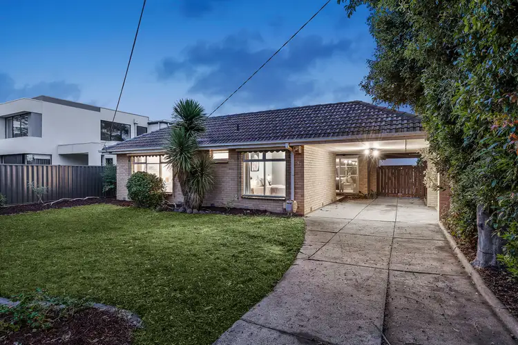 35 Glencairn Street, Mulgrave VIC 3170