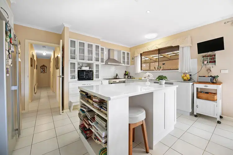 76 Church Street, Drouin VIC 3818