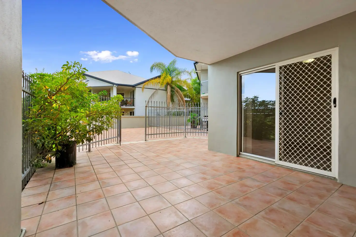 Main view of Homely unit listing, 4/15 Nelson Street, Yeronga QLD 4104