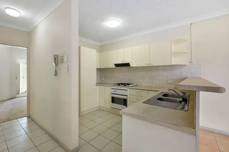 Sixth view of Homely unit listing, 4/15 Nelson Street, Yeronga QLD 4104