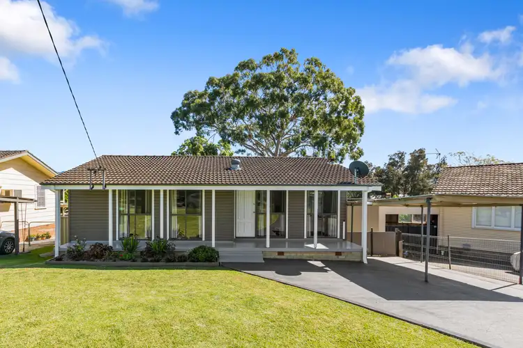 6 Aldinga Avenue, Koonawarra NSW 2530