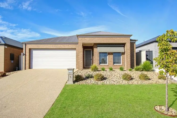 Main view of Homely house listing, 22 Ruthven Circuit, Wodonga VIC 3690