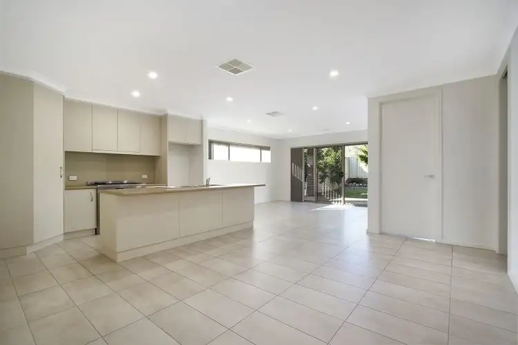 Sixth view of Homely house listing, 22 Ruthven Circuit, Wodonga VIC 3690
