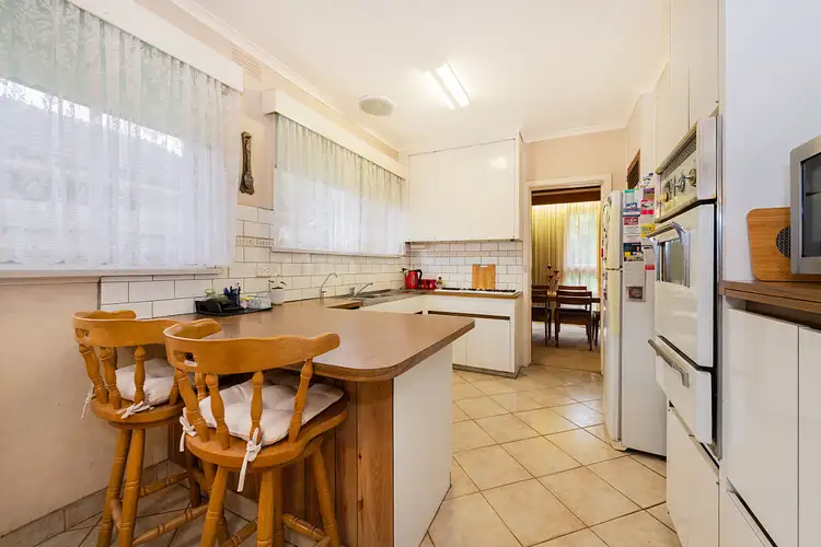 Second view of Homely house listing, 10 Greenock Crescent, Wantirna VIC 3152