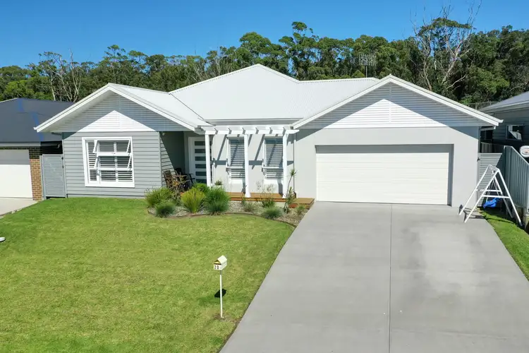 20 Como Avenue, Burrill Lake NSW 2539