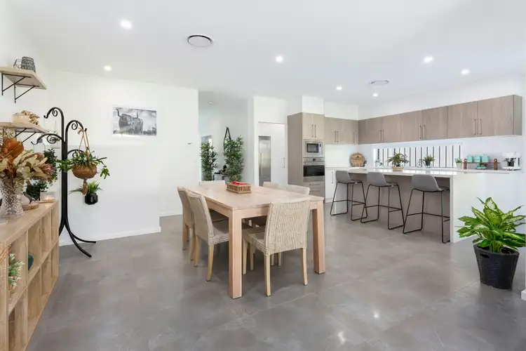 37 Sproule Crescent, Jamberoo NSW 2533