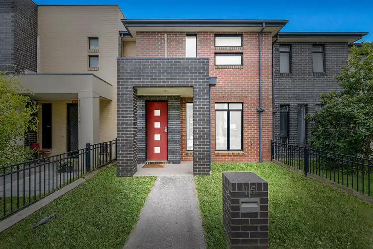 15 Crimson Grove, Clayton South VIC 3169