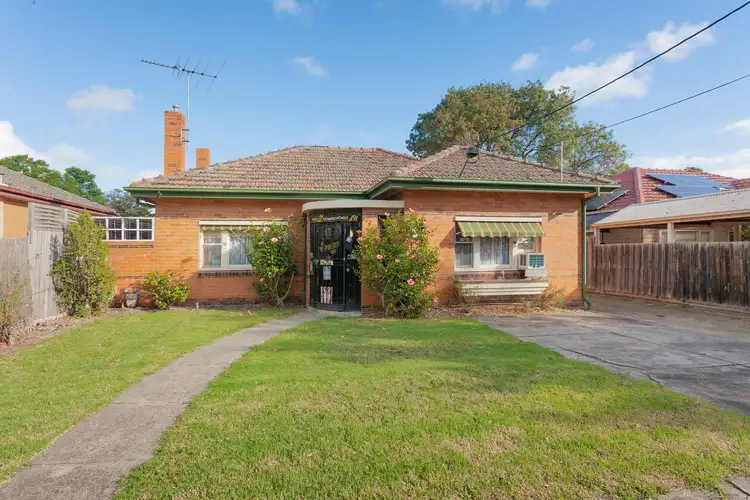 80 Lyons Street, Carnegie VIC 3163