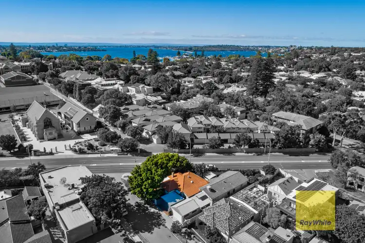 39 Albion Street, Cottesloe WA 6011