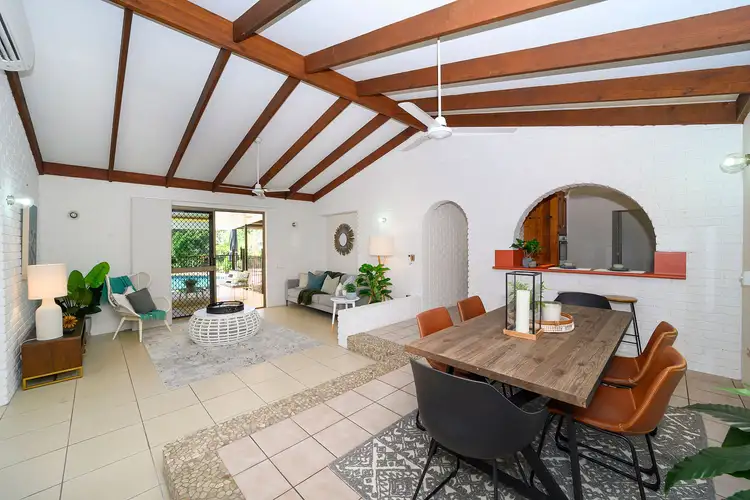 14 Sorrel Court, Bushland Beach QLD 4818