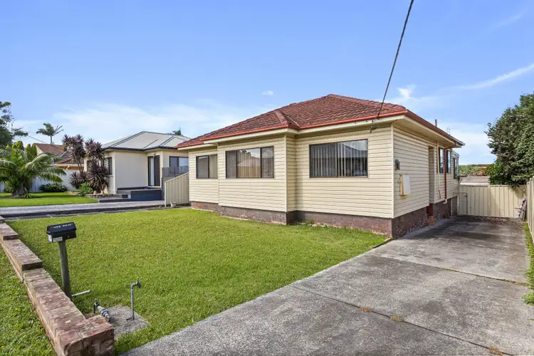 Fifth view of Homely house listing, 17 William Street, Shellharbour NSW 2529