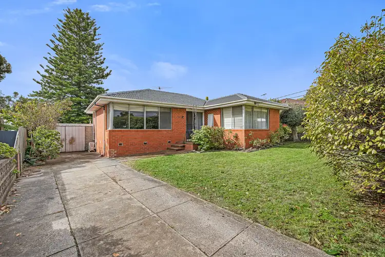 25 Shaftsbury Drive, Mulgrave VIC 3170