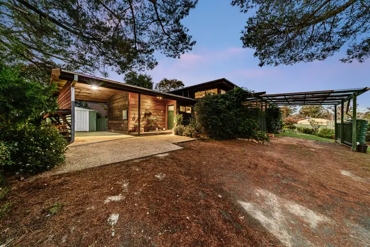 6 Palmer Street, Hall ACT 2618