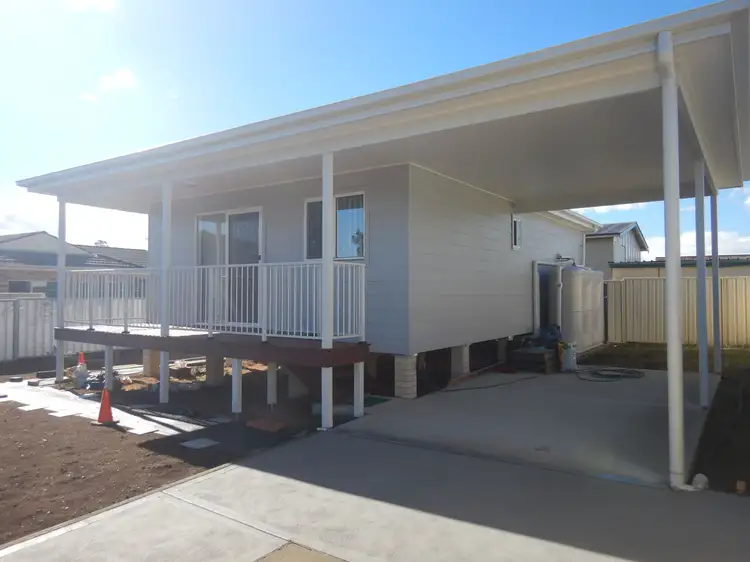 2 Scott Street