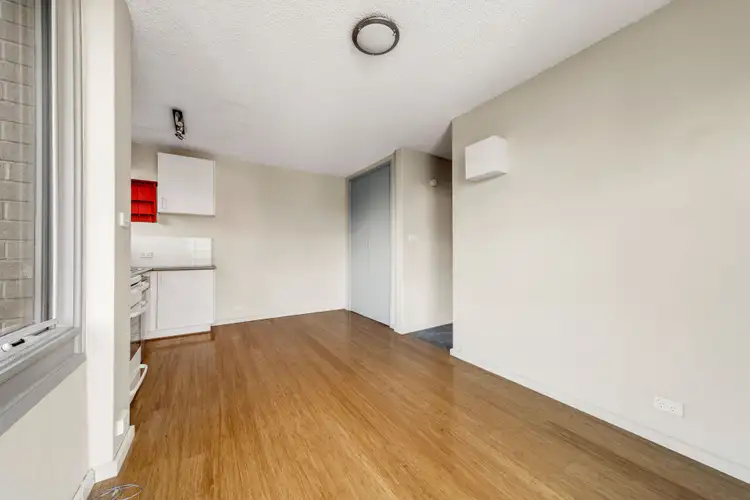 Fifth view of Homely unit listing, 1A/111 Knox Street, Watson ACT 2602