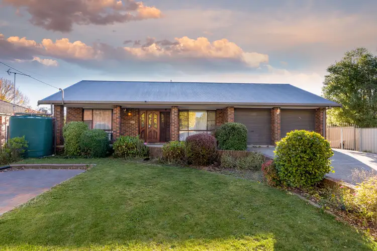 9 Strathroy Avenue, Oberon NSW 2787