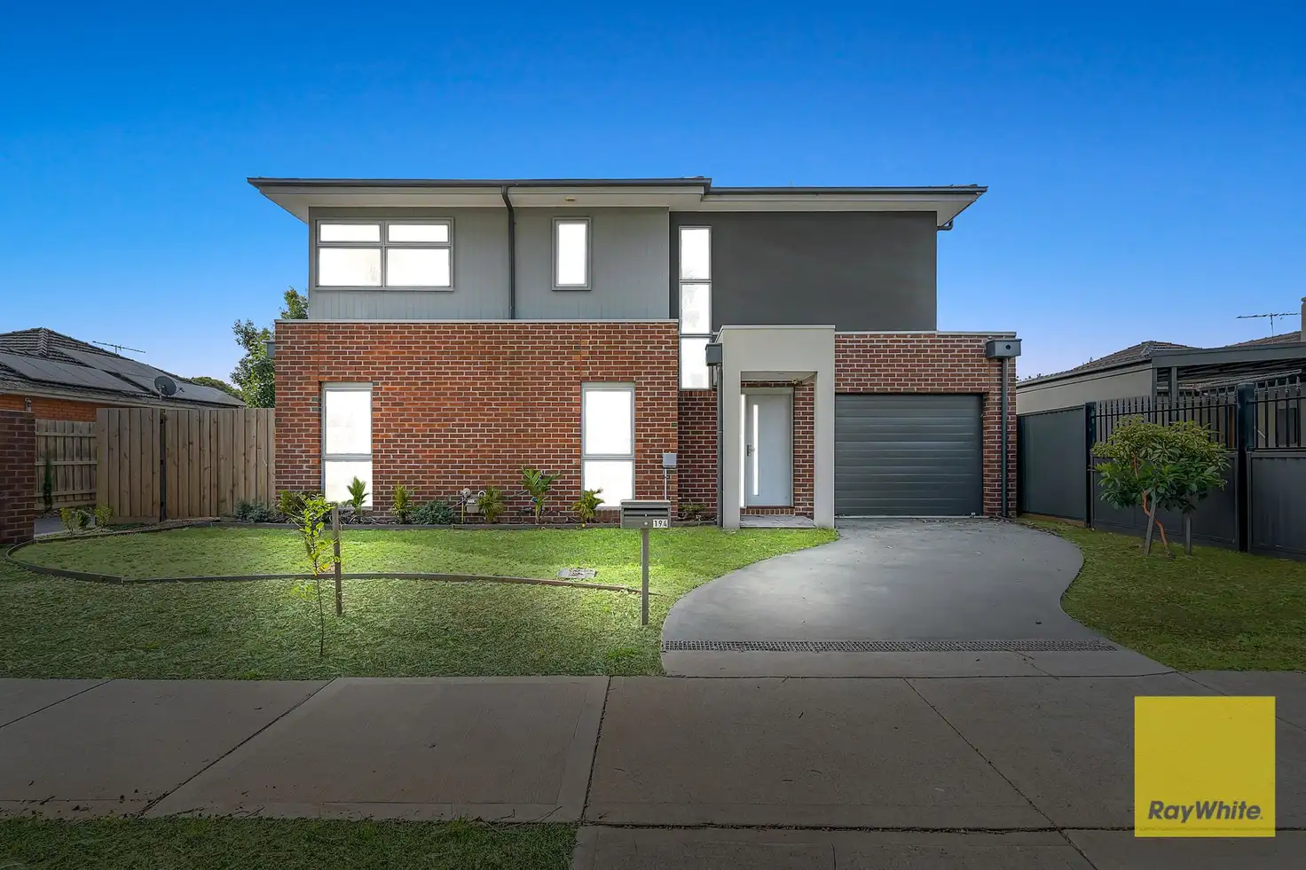 Main view of Homely townhouse listing, 1/194 Princes Highway, Hallam VIC 3803