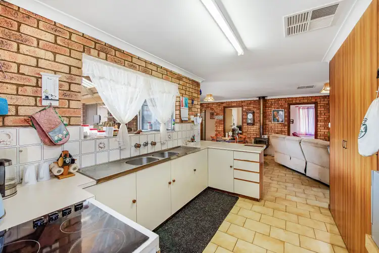 Fifth view of Homely house listing, 17 Glenview Street, Mount Tarcoola WA 6530