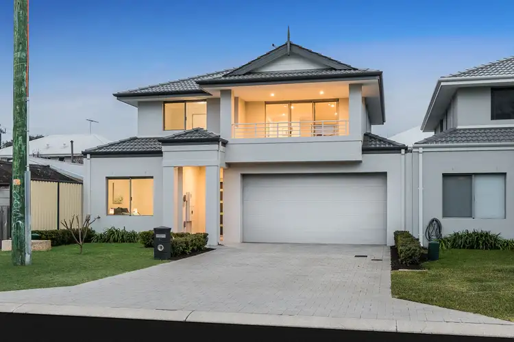 10 Roe Street, Rockingham WA 6168
