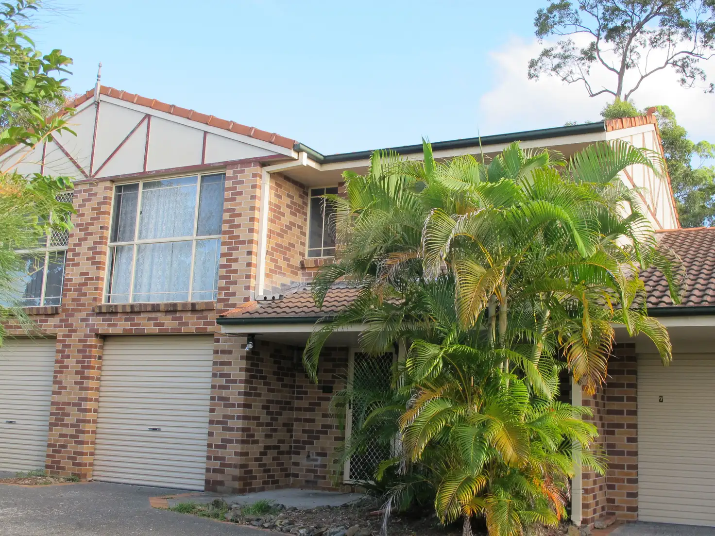 Main view of Homely townhouse listing, 6/402 Pine Ridge Road, Coombabah QLD 4216