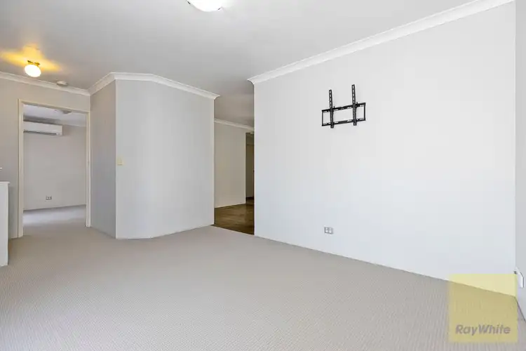 Seventh view of Homely house listing, 8 Palermo Court, Merriwa WA 6030