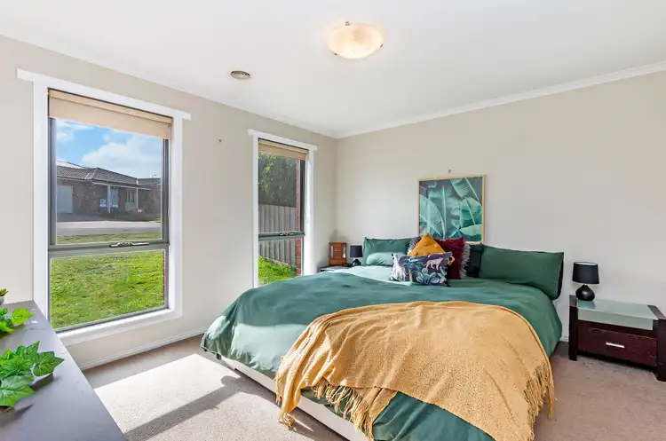 Fifth view of Homely house listing, 37 Adriana Crescent, Warrnambool VIC 3280