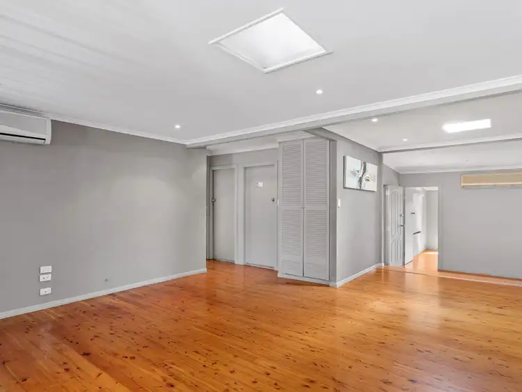 Fifth view of Homely house listing, 27 Cooleroo Crescent, Southport QLD 4215