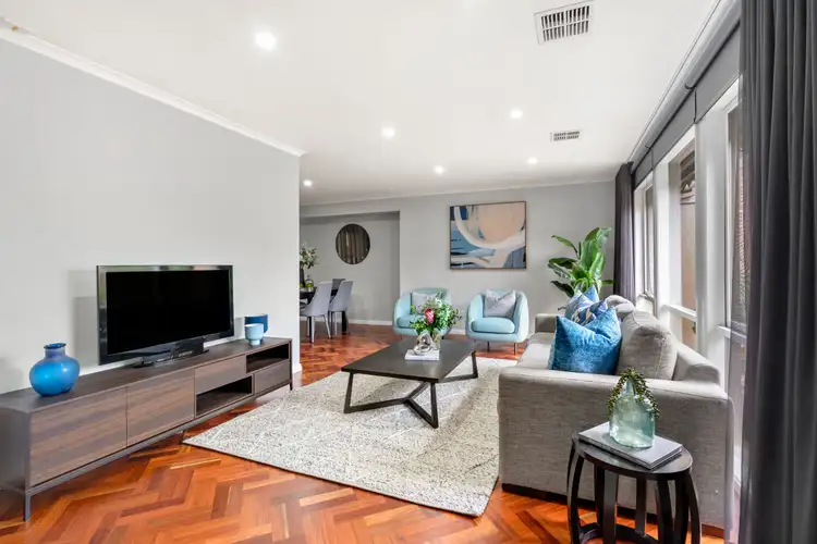 Fourth view of Homely house listing, 10 Fleming Court, Oakleigh South VIC 3167