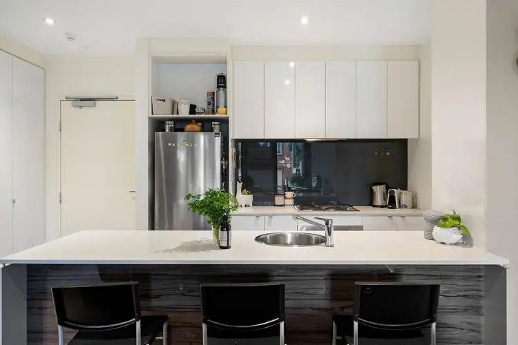 Fourth view of Homely apartment listing, 10/2-4 William Street, Murrumbeena VIC 3163