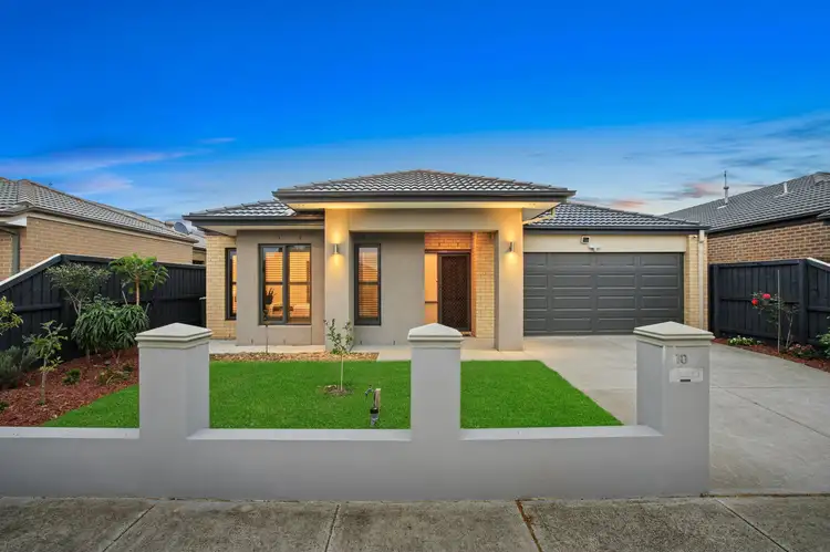 10 Burrell Way, Mernda VIC 3754